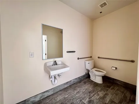 7005 Zafra Drive Orlando FL 32807