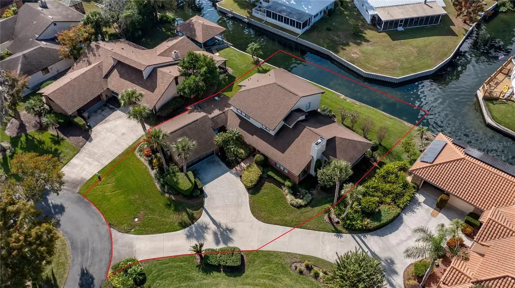 104 Acacia Point Yalaha FL 34797
