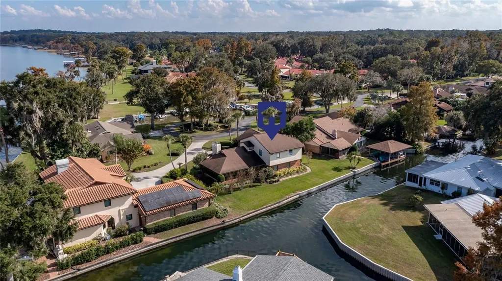 104 Acacia Point Yalaha FL 34797