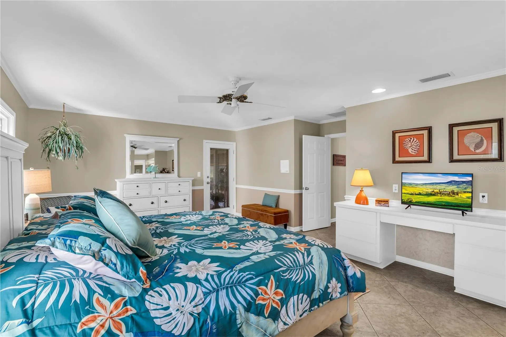 104 Acacia Point Yalaha FL 34797