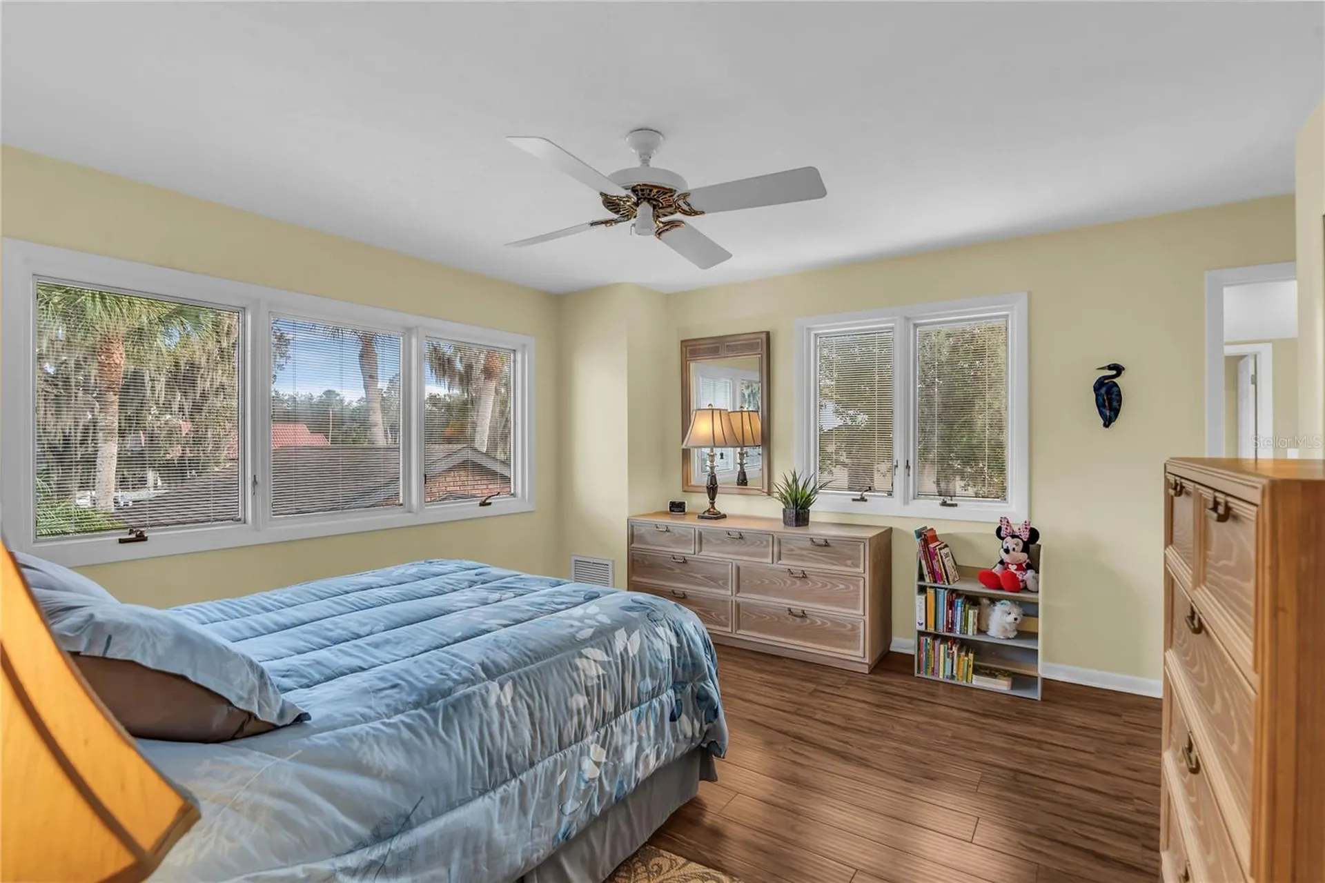 104 Acacia Point Yalaha FL 34797