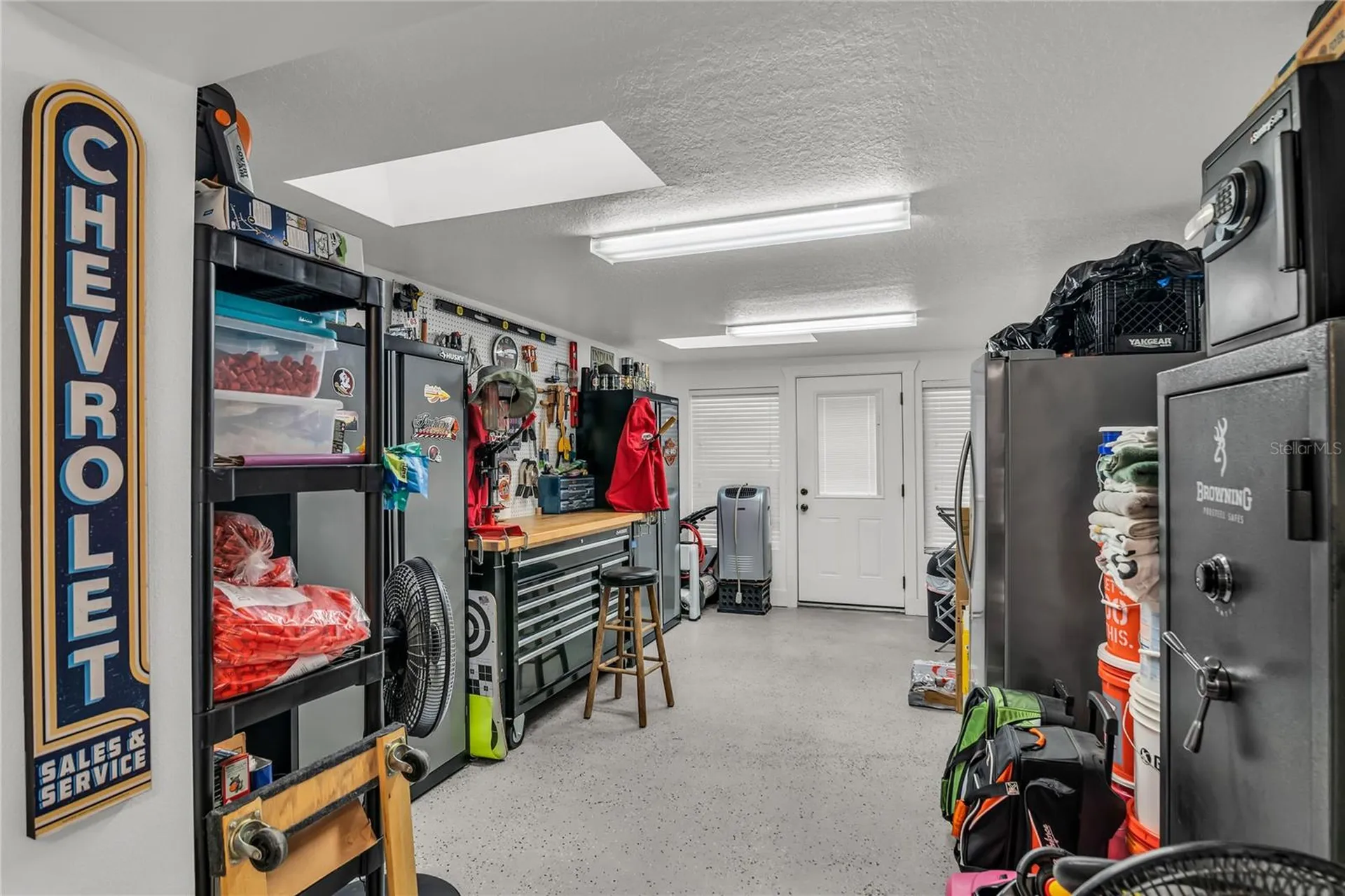 104 Acacia Point Yalaha FL 34797