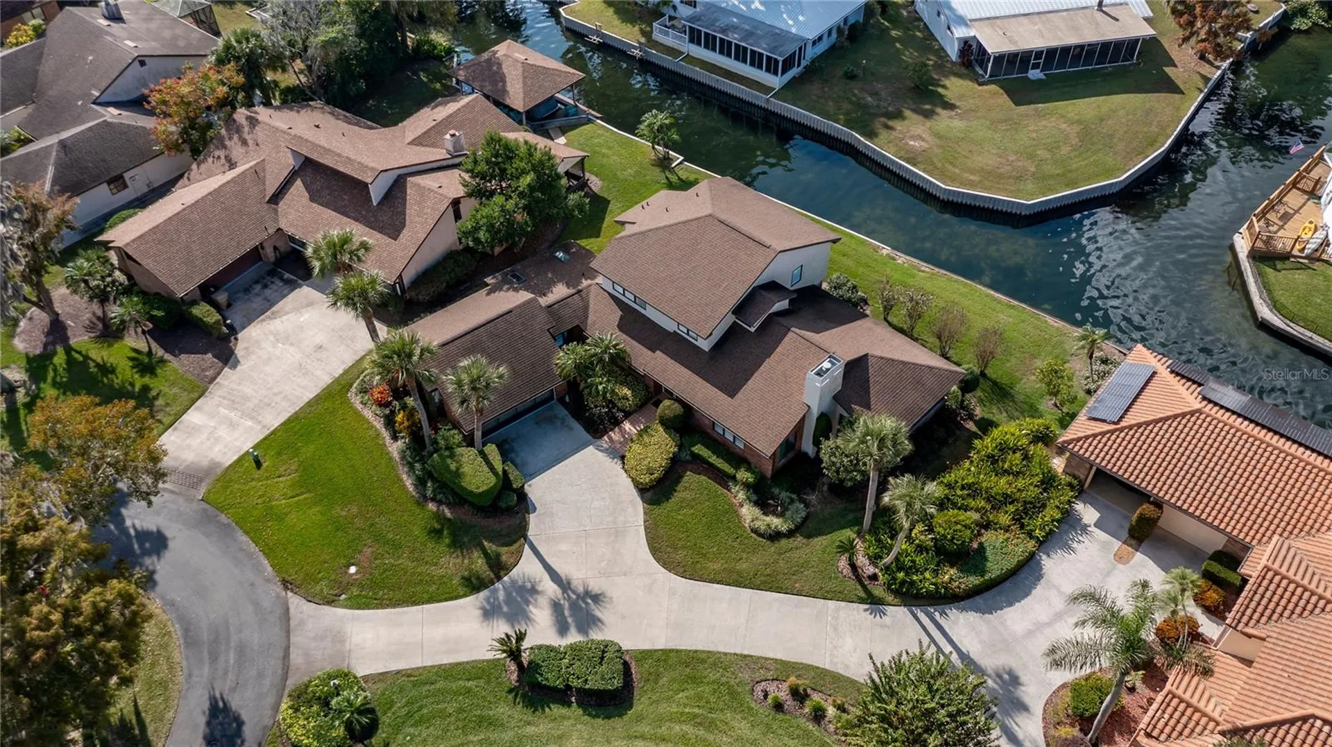 104 Acacia Point Yalaha FL 34797