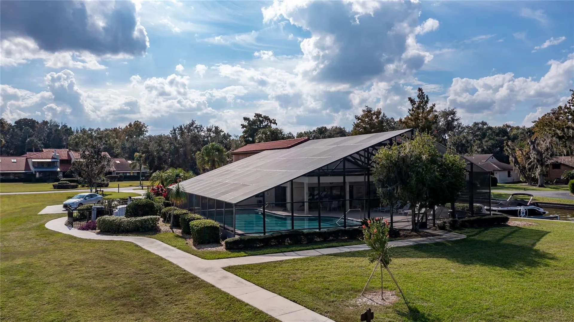 104 Acacia Point Yalaha FL 34797