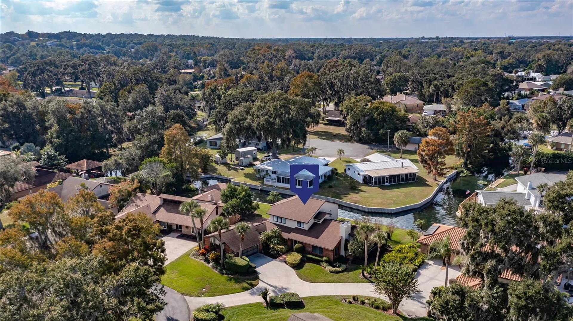 104 Acacia Point Yalaha FL 34797
