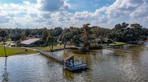 104 Acacia Point Yalaha FL 34797