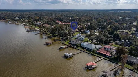 104 Acacia Point Yalaha FL 34797
