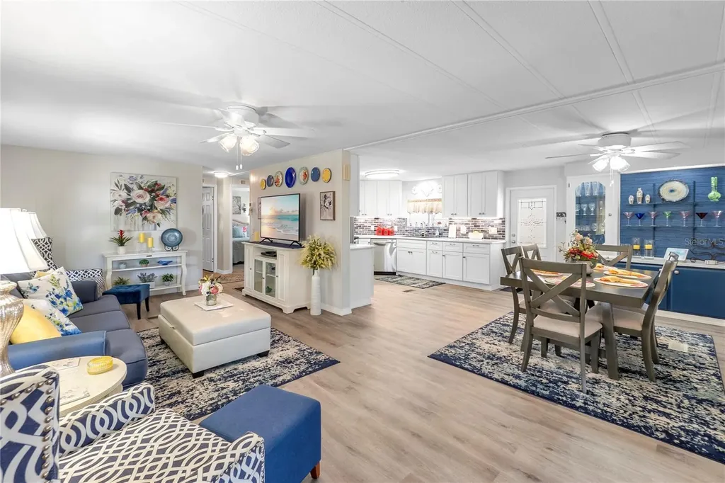 2107 Palma Sola Boulevard Bradenton FL 34209