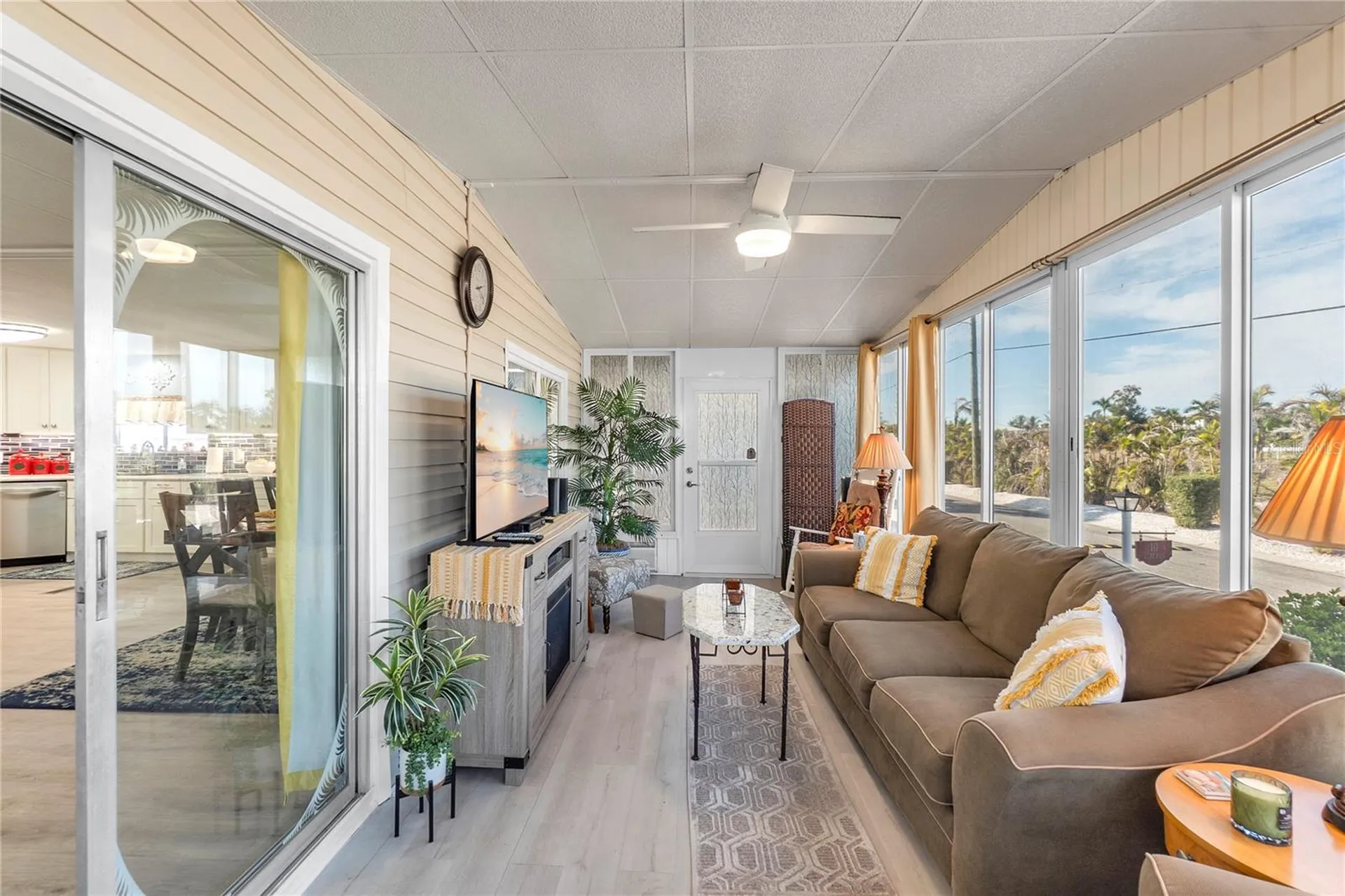 2107 Palma Sola Boulevard Bradenton FL 34209