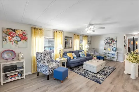 2107 Palma Sola Boulevard Bradenton FL 34209