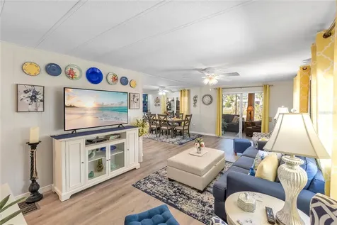 2107 Palma Sola Boulevard Bradenton FL 34209