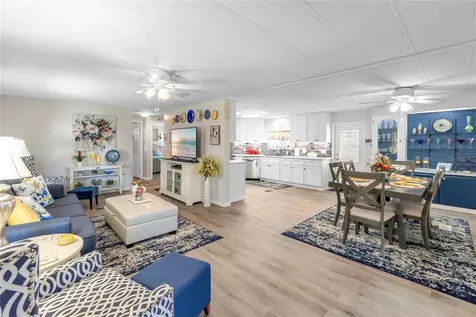 2107 Palma Sola Boulevard Bradenton FL 34209
