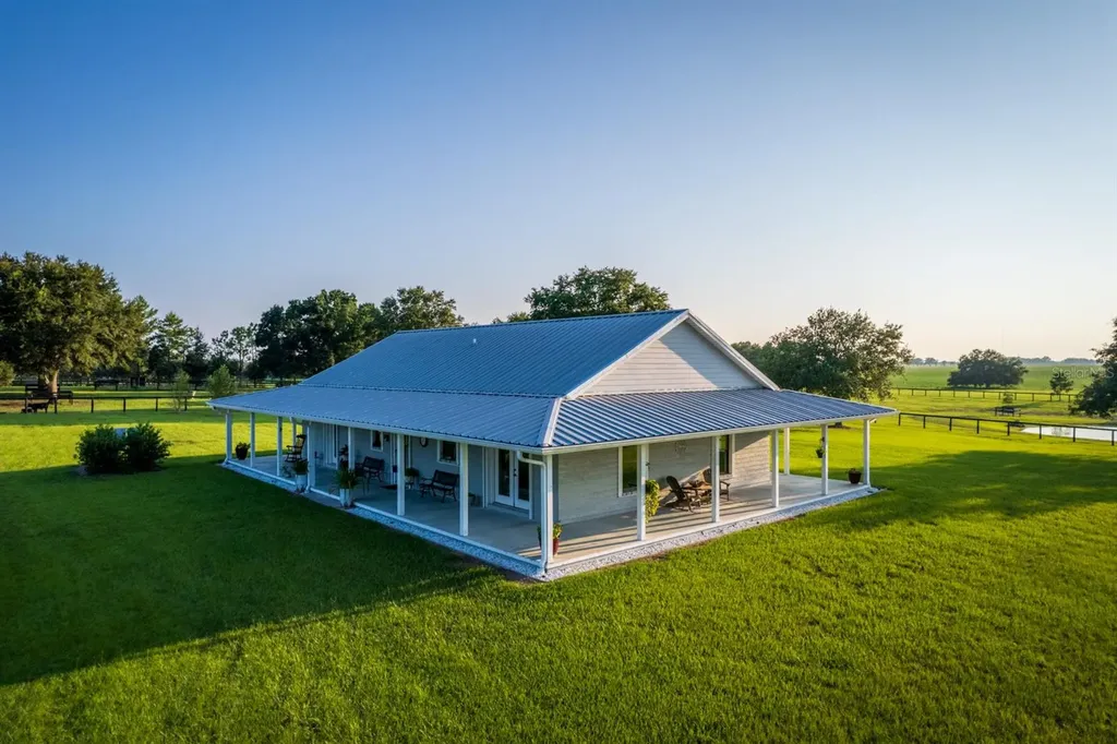 3650 SE 165th Avenue Morriston FL 32668