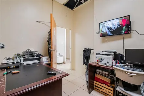 2471 E Semoran Boulevard Apopka FL 32703