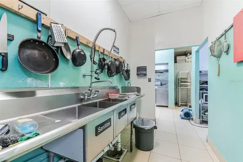 2471 E Semoran Boulevard Apopka FL 32703