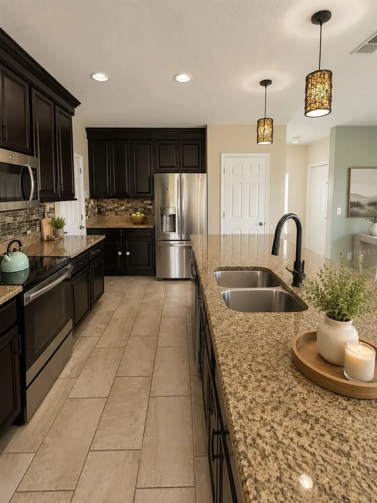 1234 Andalusia Loop Davenport FL 33837