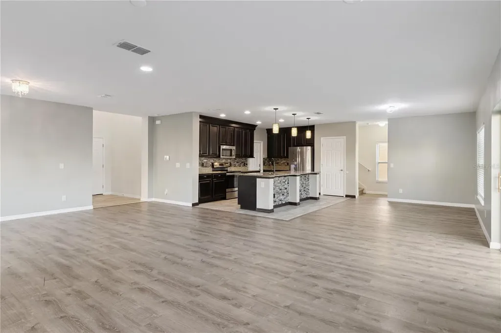 1234 Andalusia Loop Davenport FL 33837