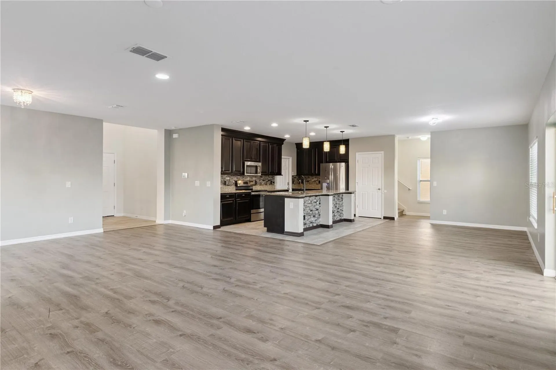 1234 Andalusia Loop Davenport FL 33837