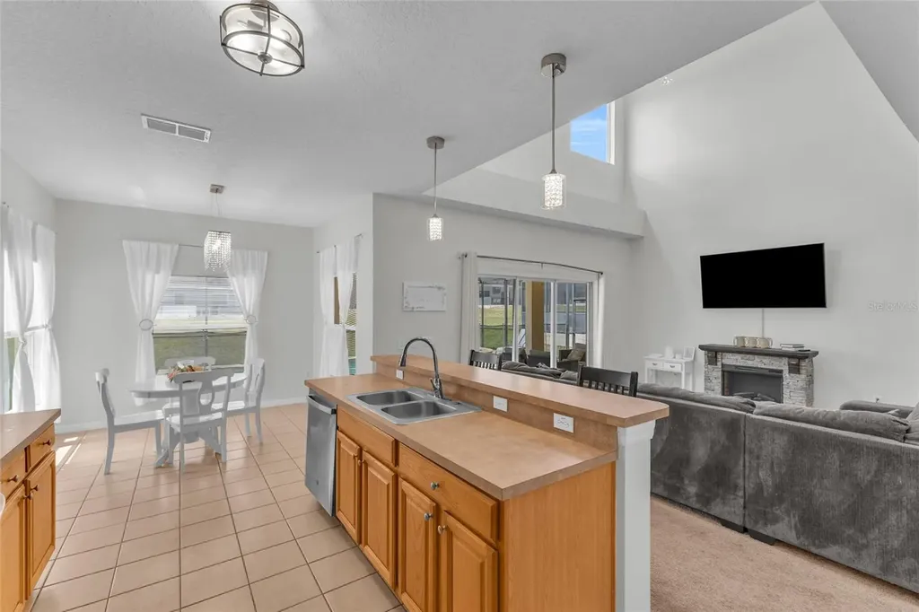 164 Lancaster Drive Davenport FL 33897