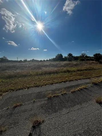 216 Leinster Place Labelle FL 33935