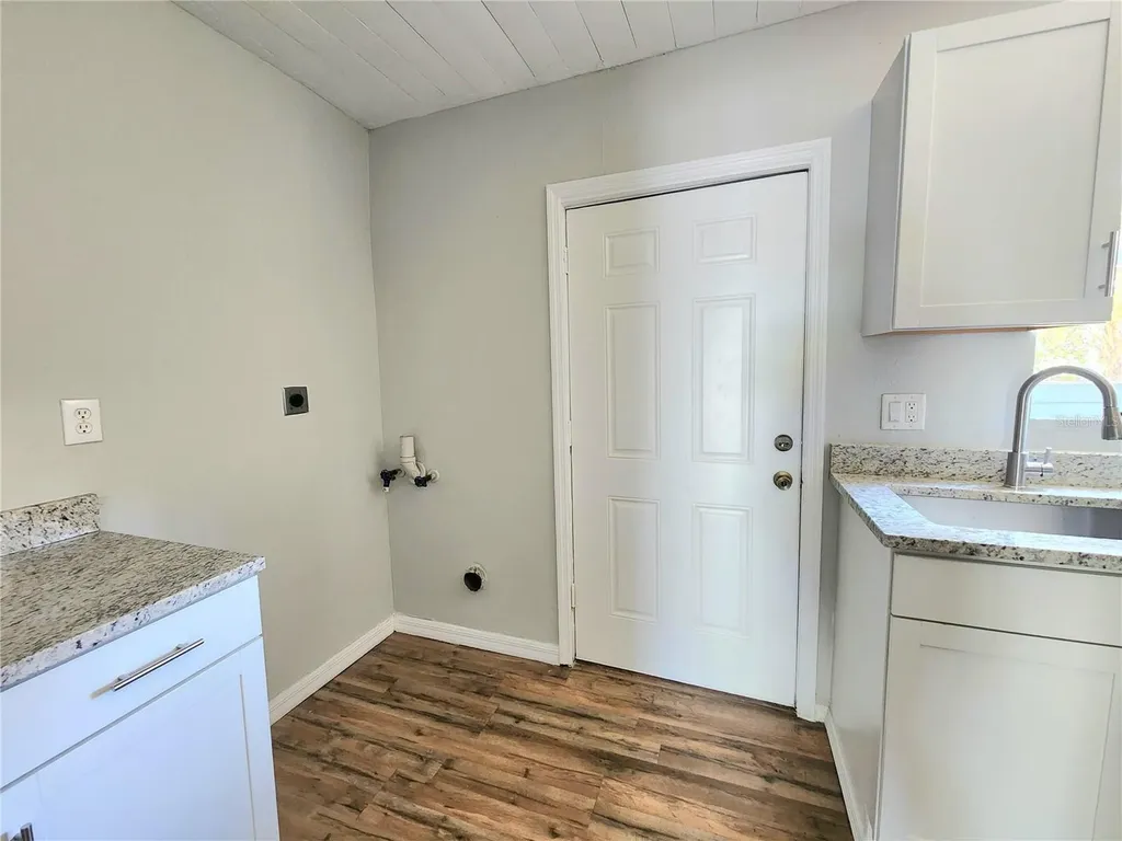 4615 N 38th Street Tampa FL 33610