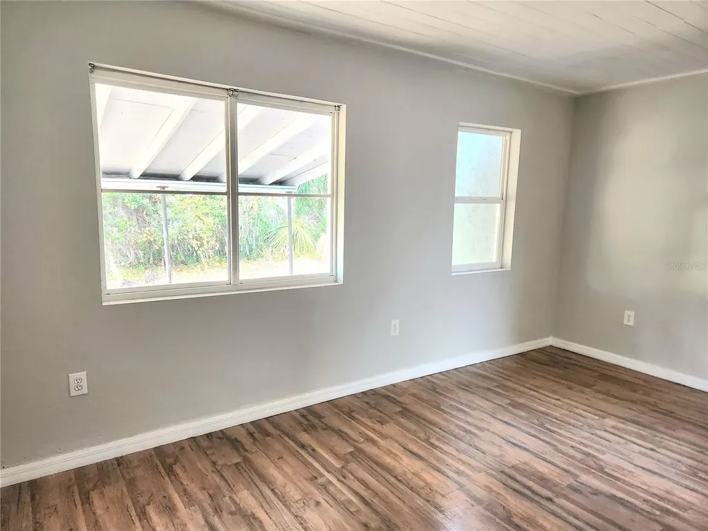 4615 N 38th Street Tampa FL 33610