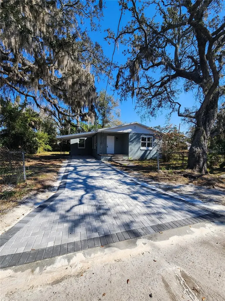 4615 N 38th Street Tampa FL 33610