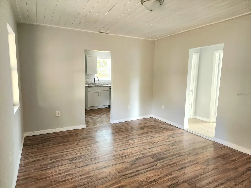 4615 N 38th Street Tampa FL 33610