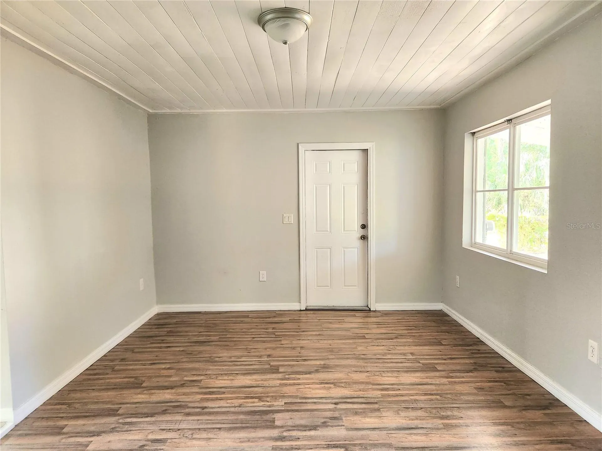 4615 N 38th Street Tampa FL 33610