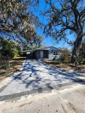 4615 N 38th Street Tampa FL 33610