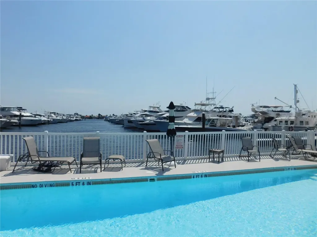 102 Riviera Dunes Way Palmetto FL 34221