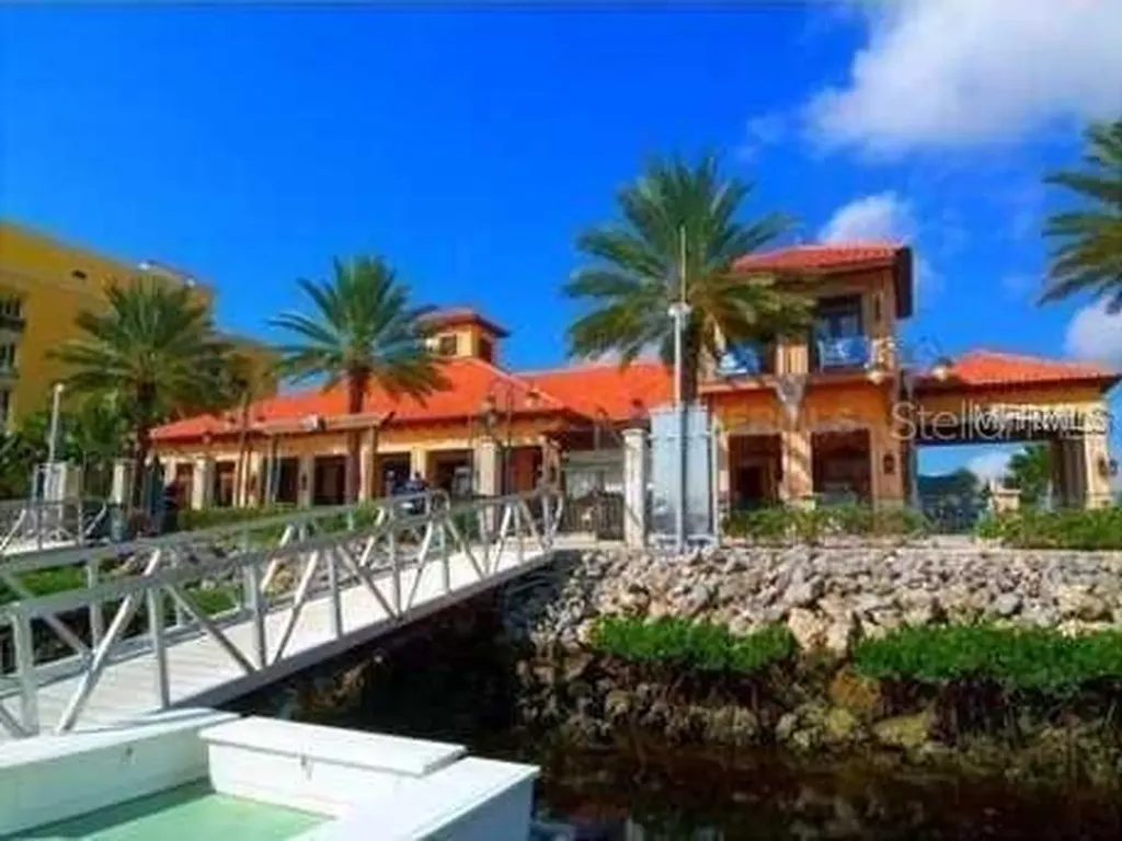 102 Riviera Dunes Way Palmetto FL 34221