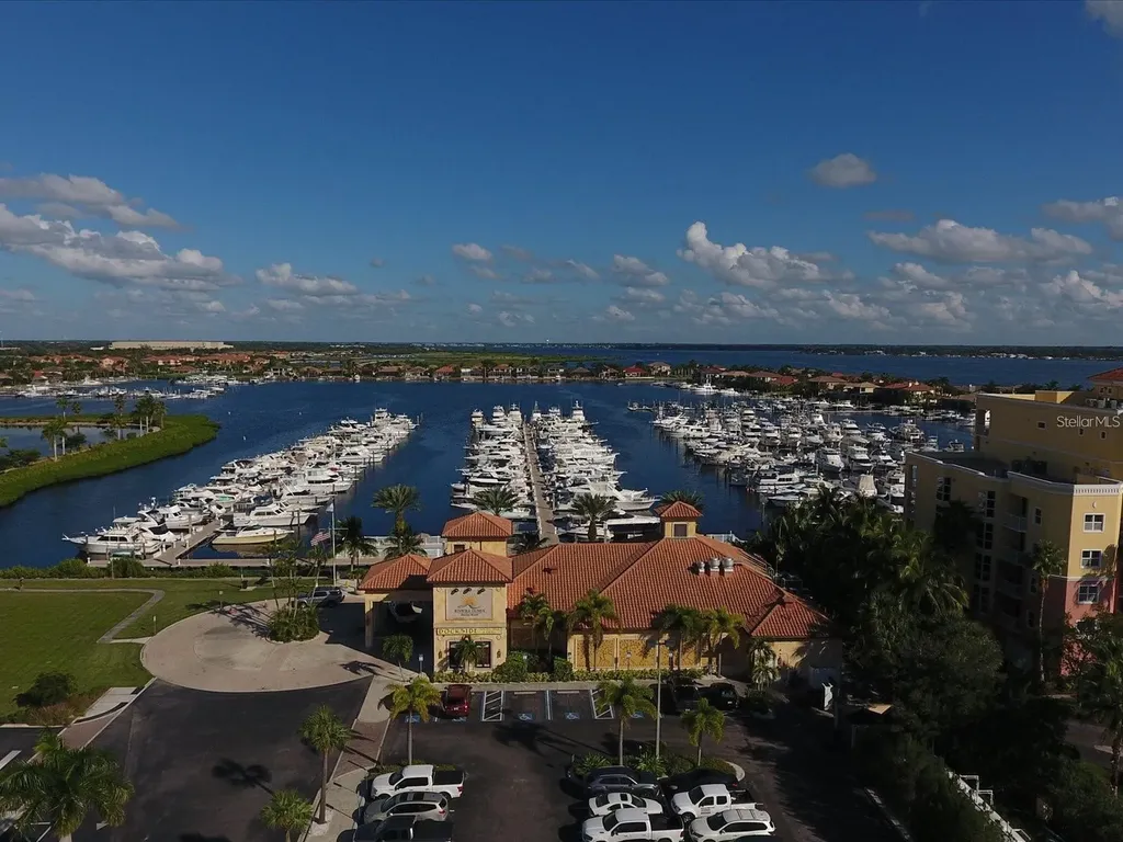 102 Riviera Dunes Way Palmetto FL 34221