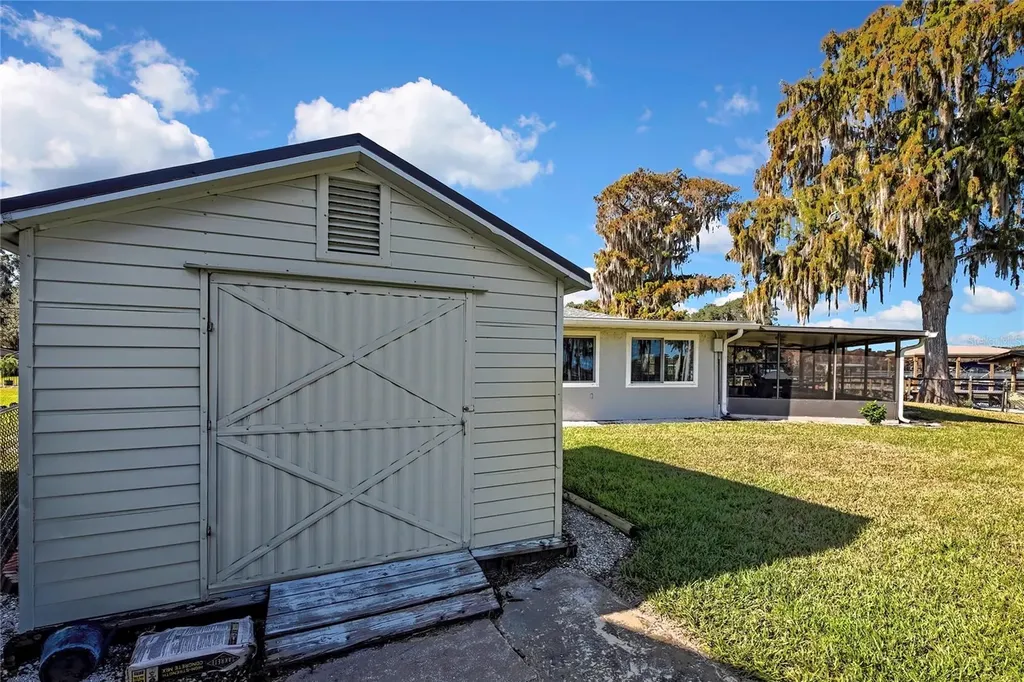 6670 S Merleing Loop Floral City FL 34436