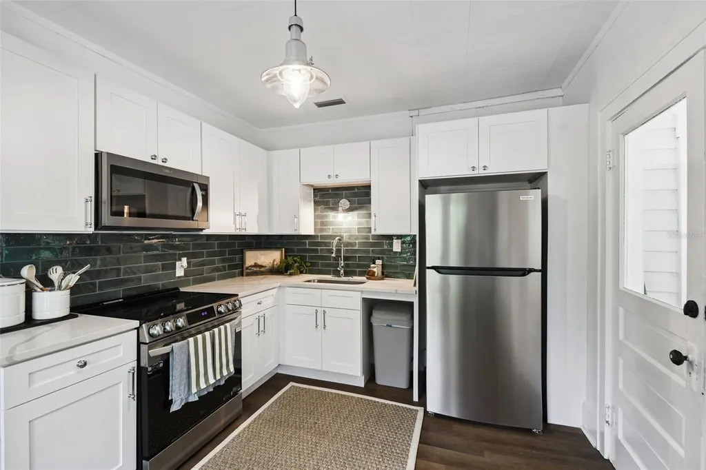 459 Bell Avenue Brooksville FL 34601