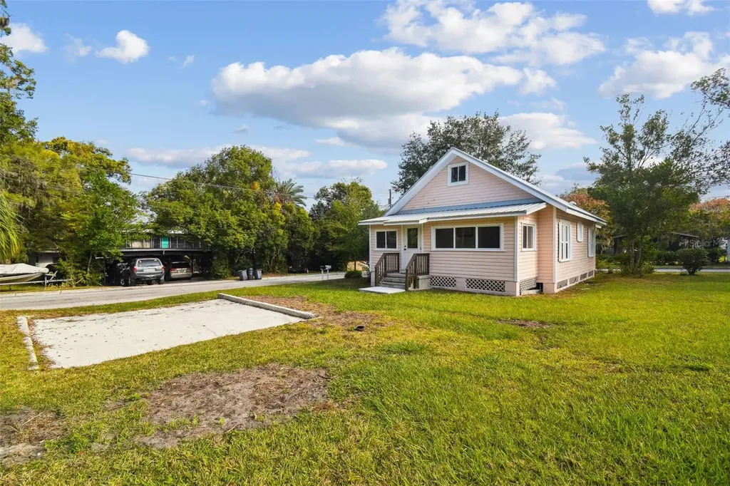 459 Bell Avenue Brooksville FL 34601