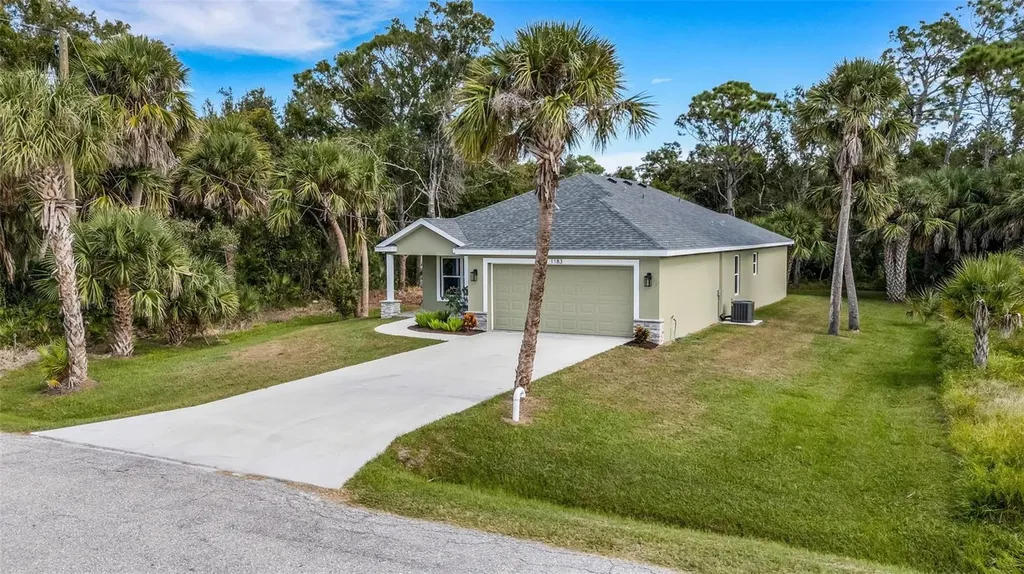 1183 Cedar Avenue Englewood FL 34223