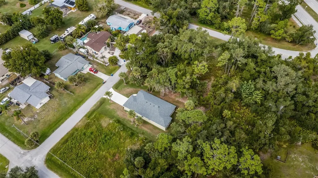 1183 Cedar Avenue Englewood FL 34223