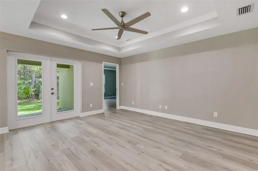 1183 Cedar Avenue Englewood FL 34223
