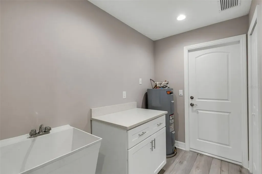 1183 Cedar Avenue Englewood FL 34223