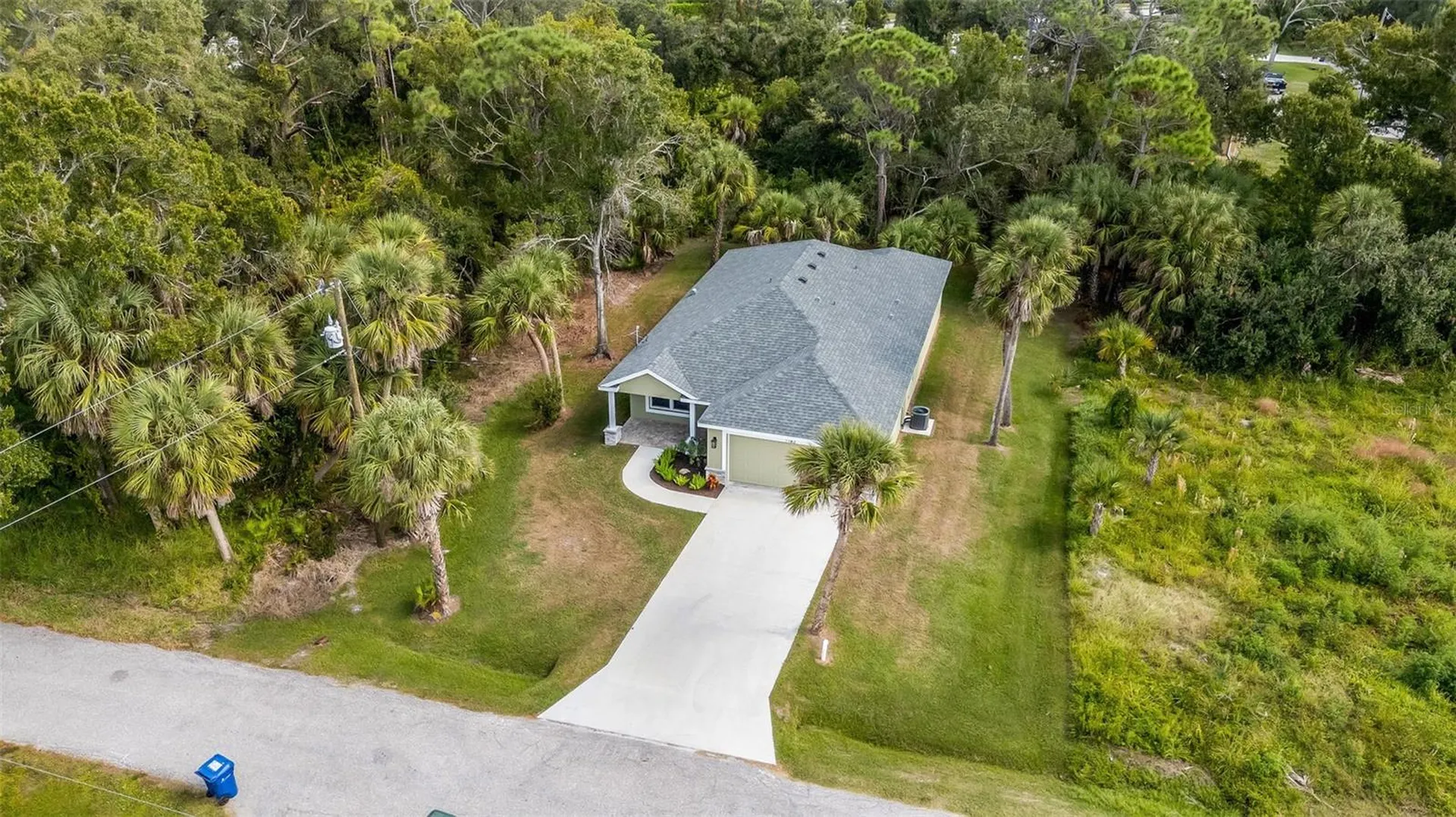 1183 Cedar Avenue Englewood FL 34223
