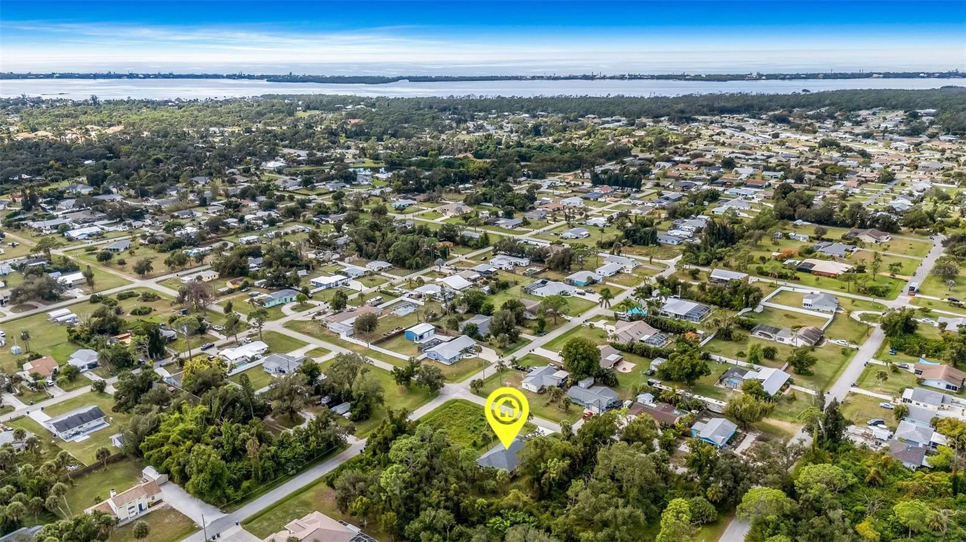 1183 Cedar Avenue Englewood FL 34223