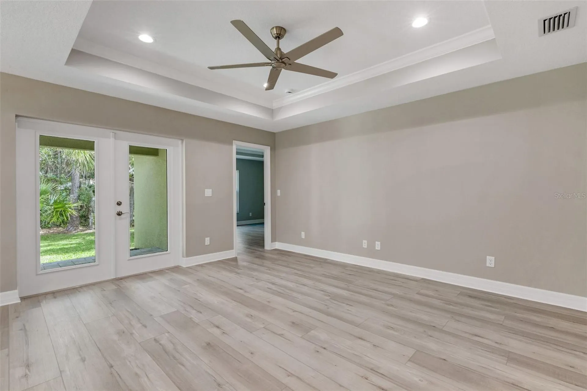 1183 Cedar Avenue Englewood FL 34223