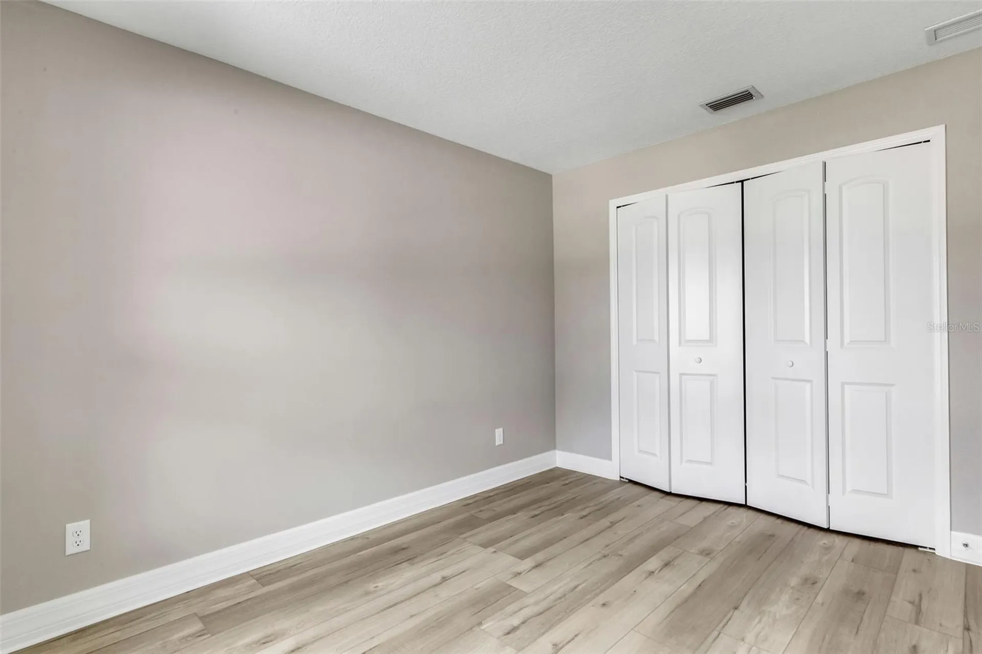 1183 Cedar Avenue Englewood FL 34223