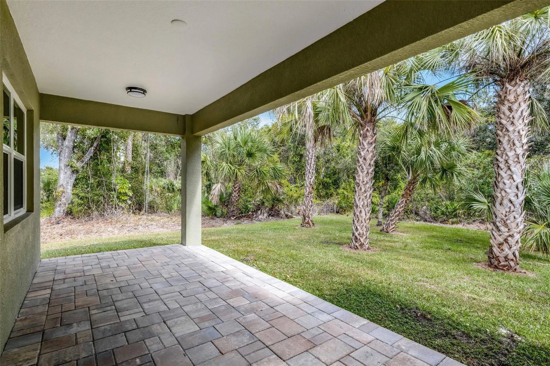 1183 Cedar Avenue Englewood FL 34223