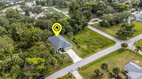 1183 Cedar Avenue Englewood FL 34223