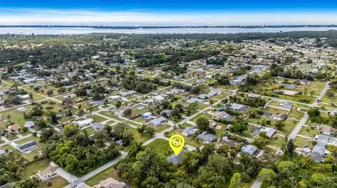 1183 Cedar Avenue Englewood FL 34223