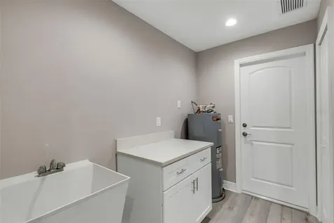 1183 Cedar Avenue Englewood FL 34223