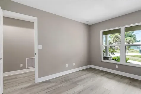 1183 Cedar Avenue Englewood FL 34223