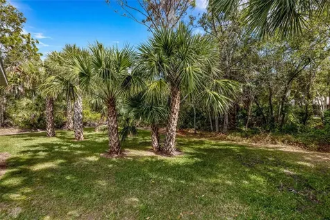 1183 Cedar Avenue Englewood FL 34223